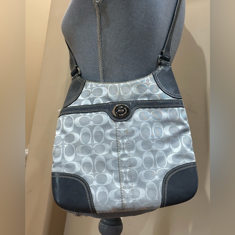 Coach Hampton Hobo Grey Signature Print Crossbody Handbag